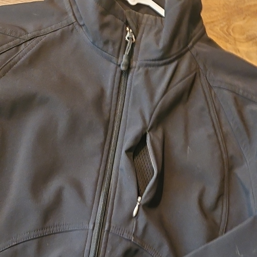 Black Jacket - Picture 4 of 5